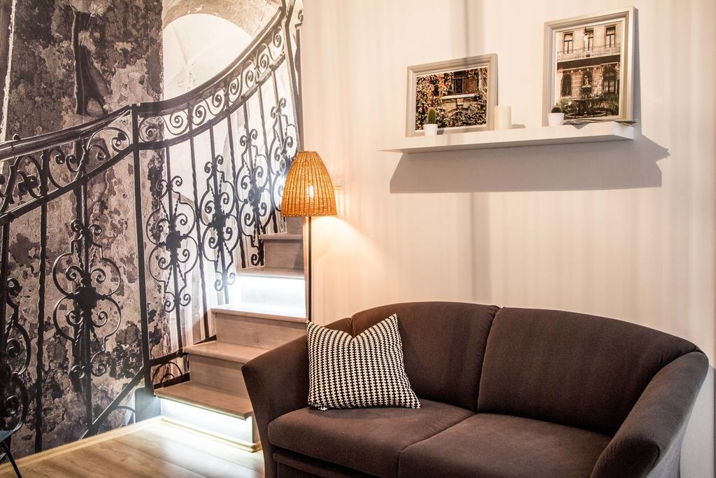 Romeo'S Apartment Budapest Room photo